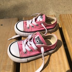 Girl toddler baby pink Converse sneakers size 5
